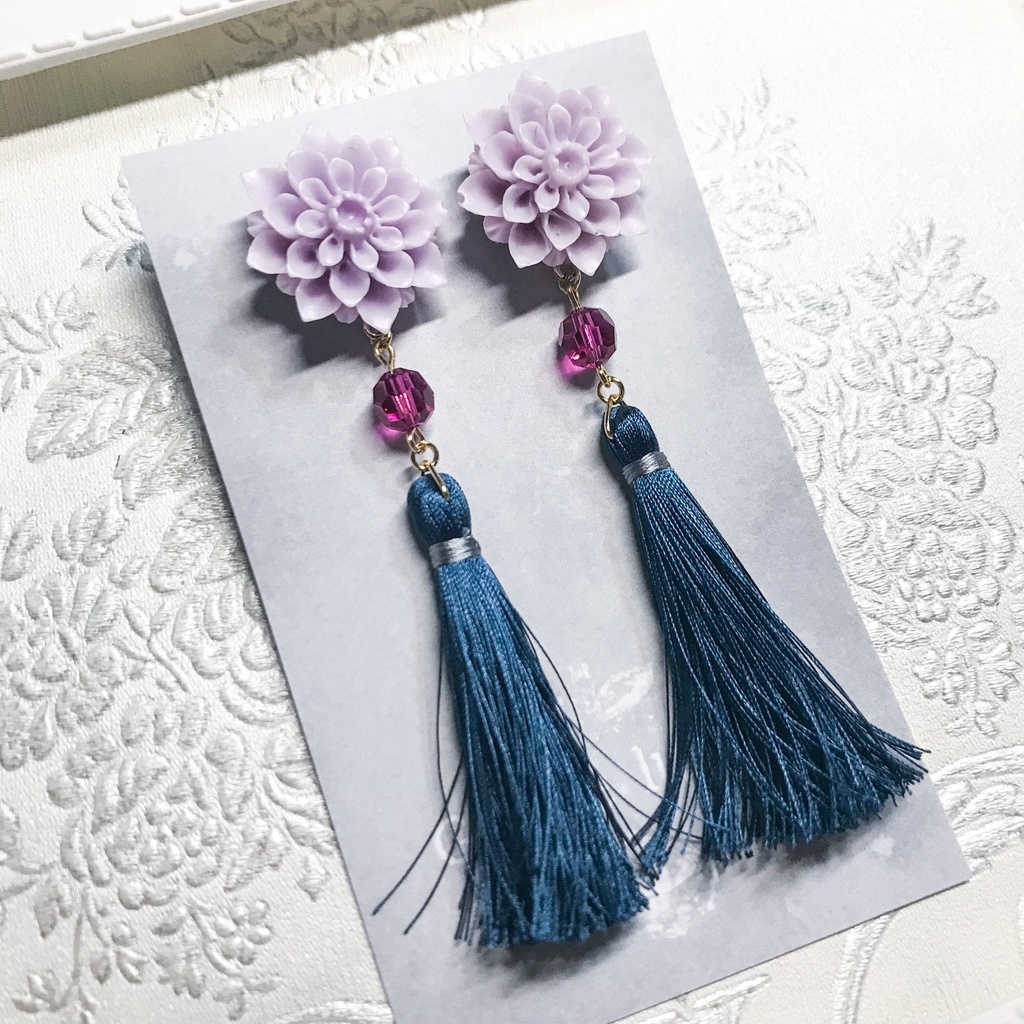 刀剣男士イメージタッセルピアス(頒布終了)