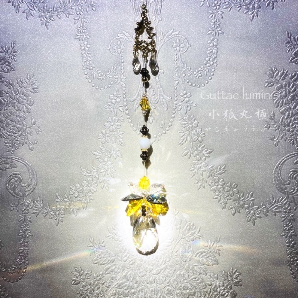 頒布終了・小狐丸極イメージサンキャッチャー(ミディアムサイズ)