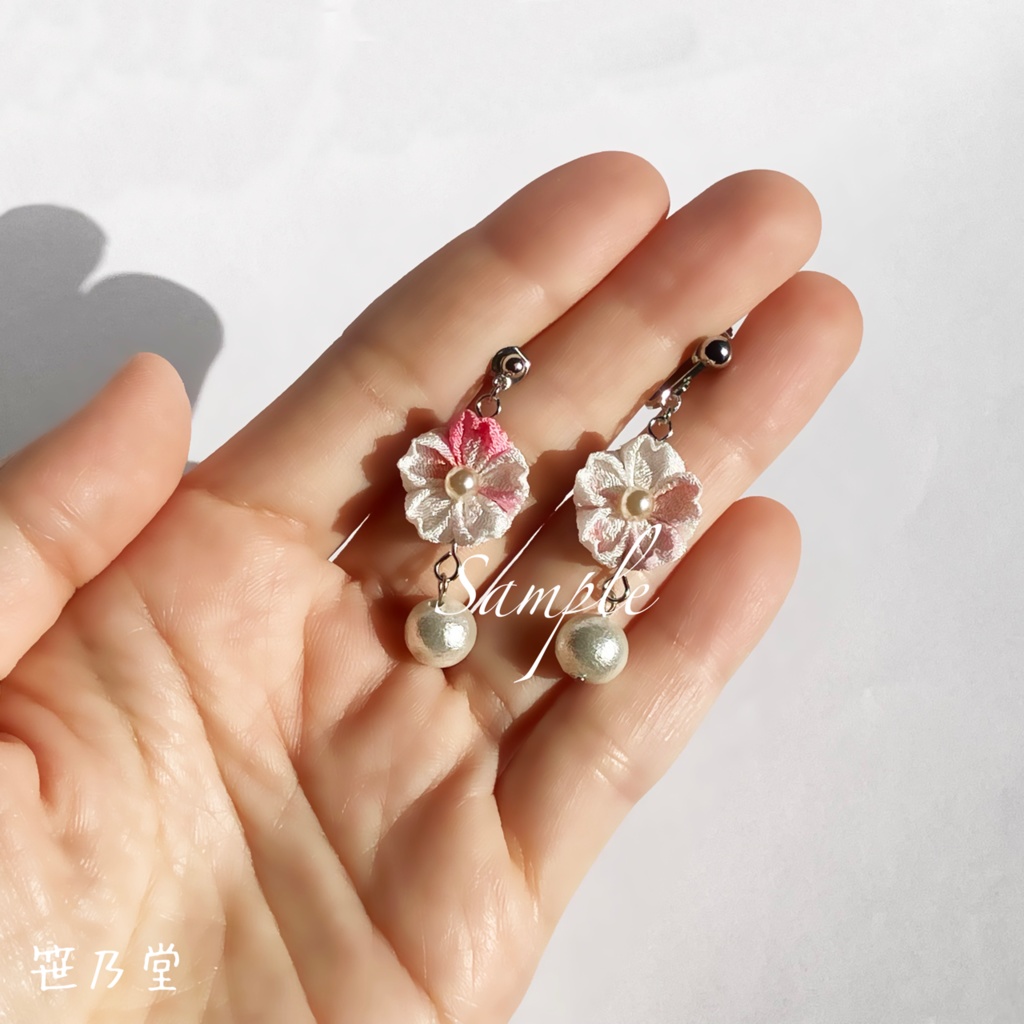 つまみ細工 和小物 桜の耳飾り