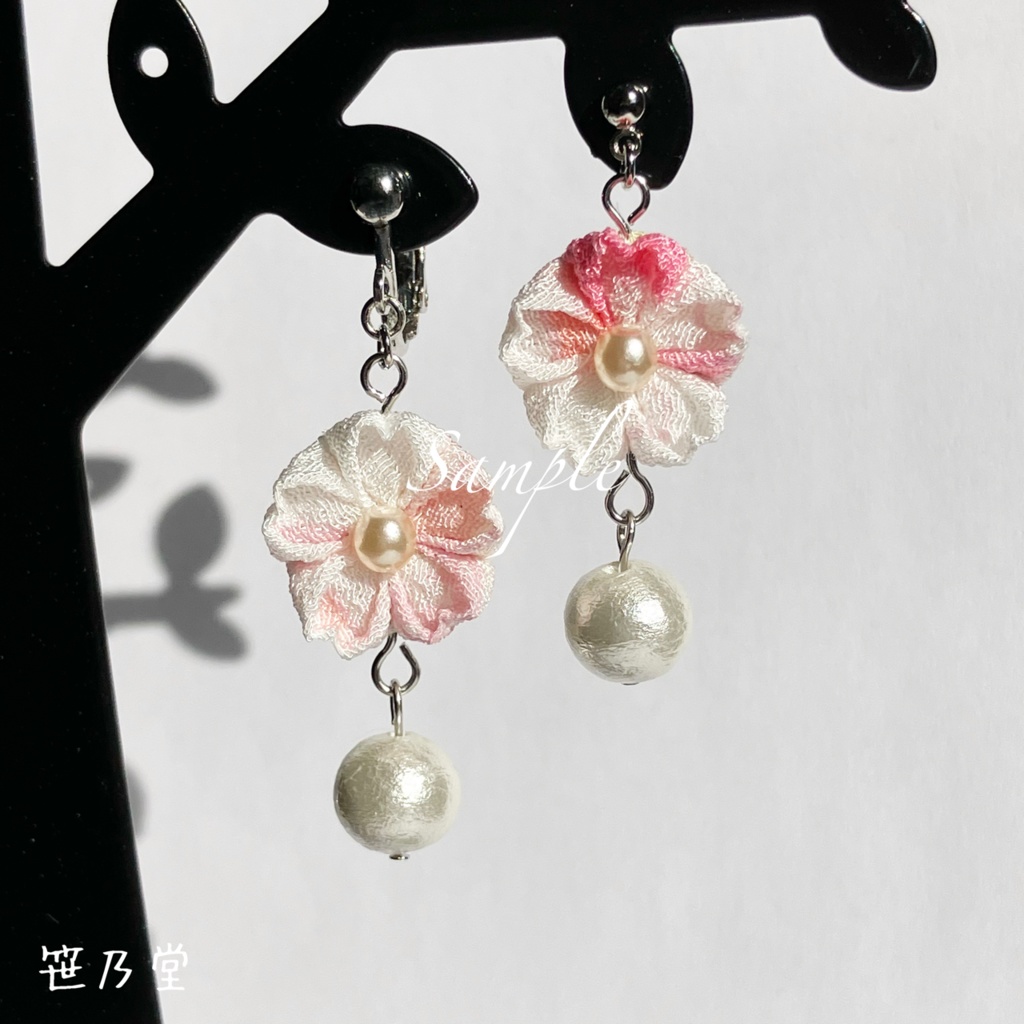 つまみ細工 和小物 桜の耳飾り