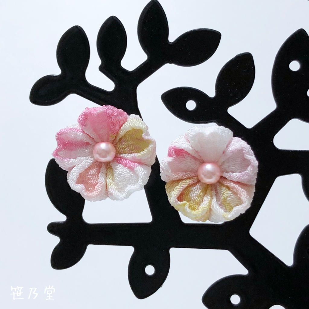 つまみ細工 和小物 桜のピアス 笹乃堂 Booth店 Booth