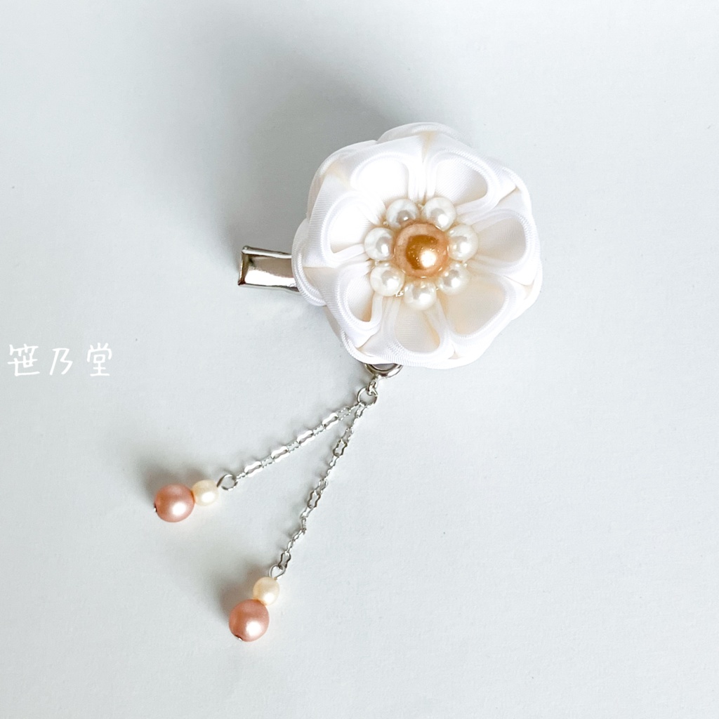 つまみ細工 和小物 2wayクリップ（ホワイト）