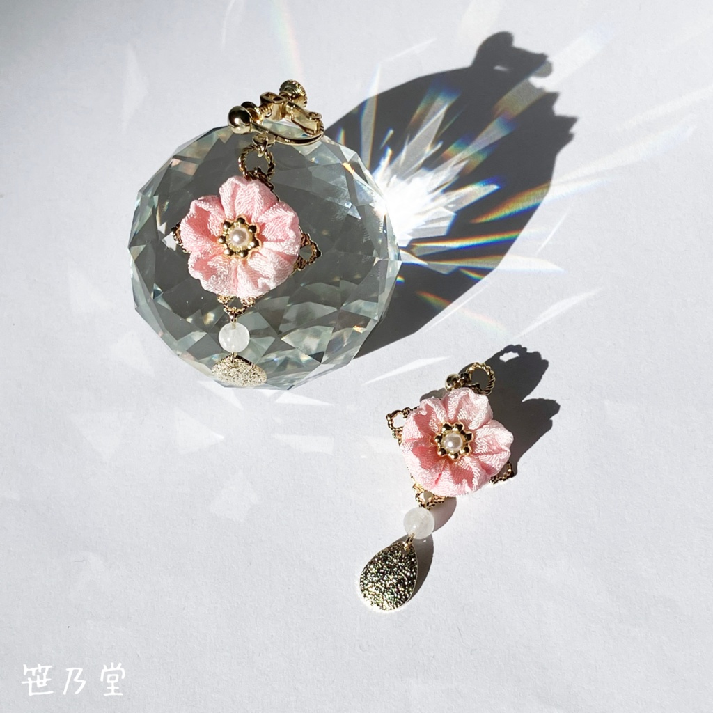 No.77 ハンドメイド イヤリング 桜 - イヤリング・ノンホールピアス