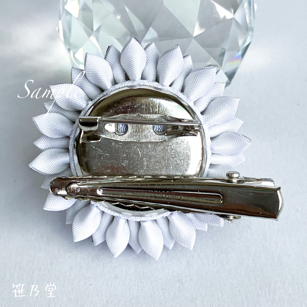 つまみ細工 和のクリップ〜紫苑〜