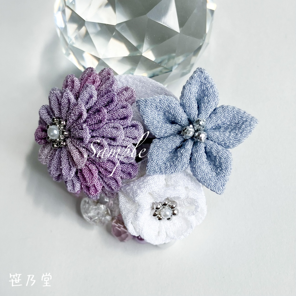 つまみ細工 2wayクリップ〜露の小径〜