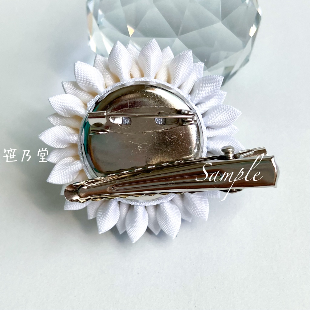 つまみ細工 和のクリップ〜HALLOWEEN WOLF〜