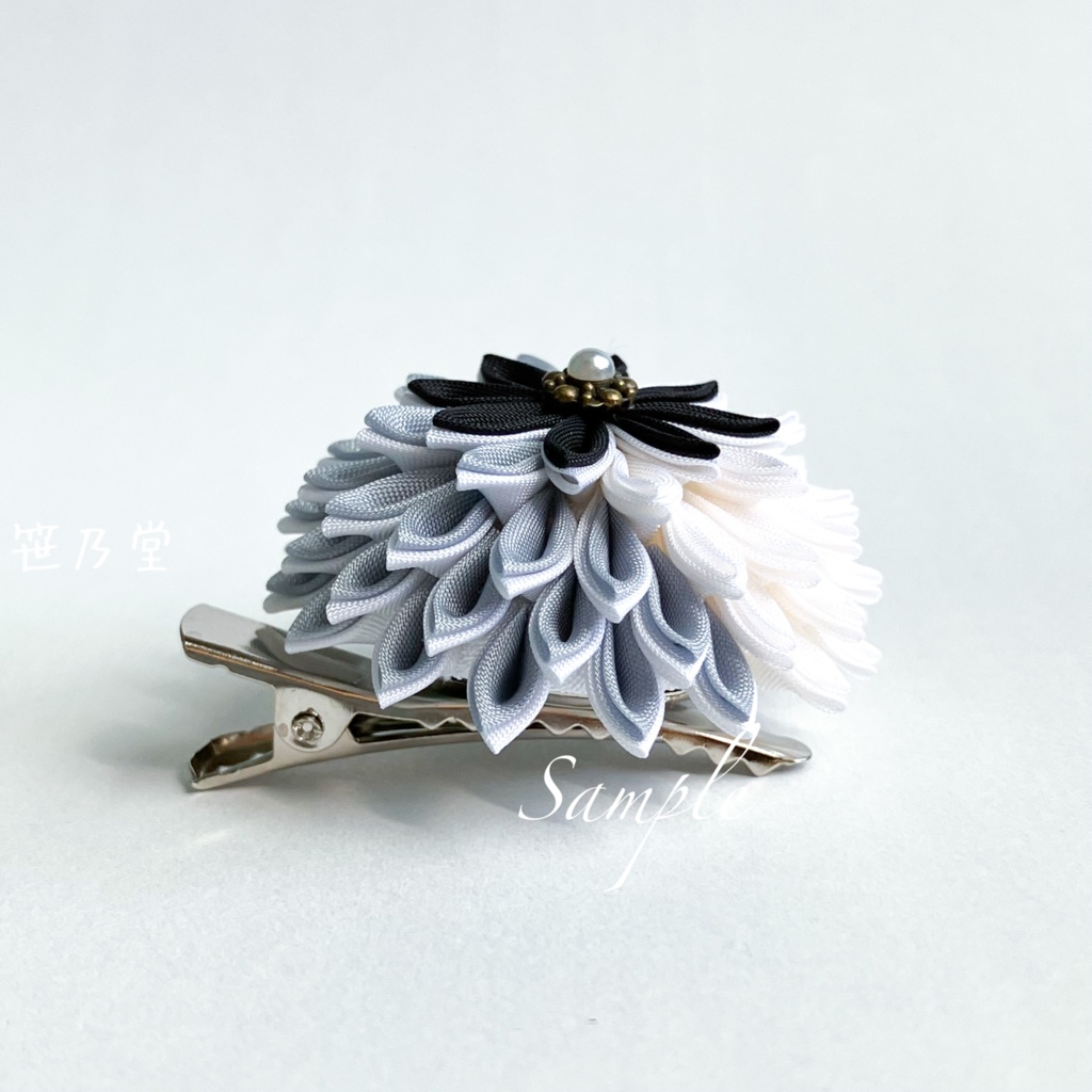 つまみ細工 和のクリップ〜HALLOWEEN WOLF〜