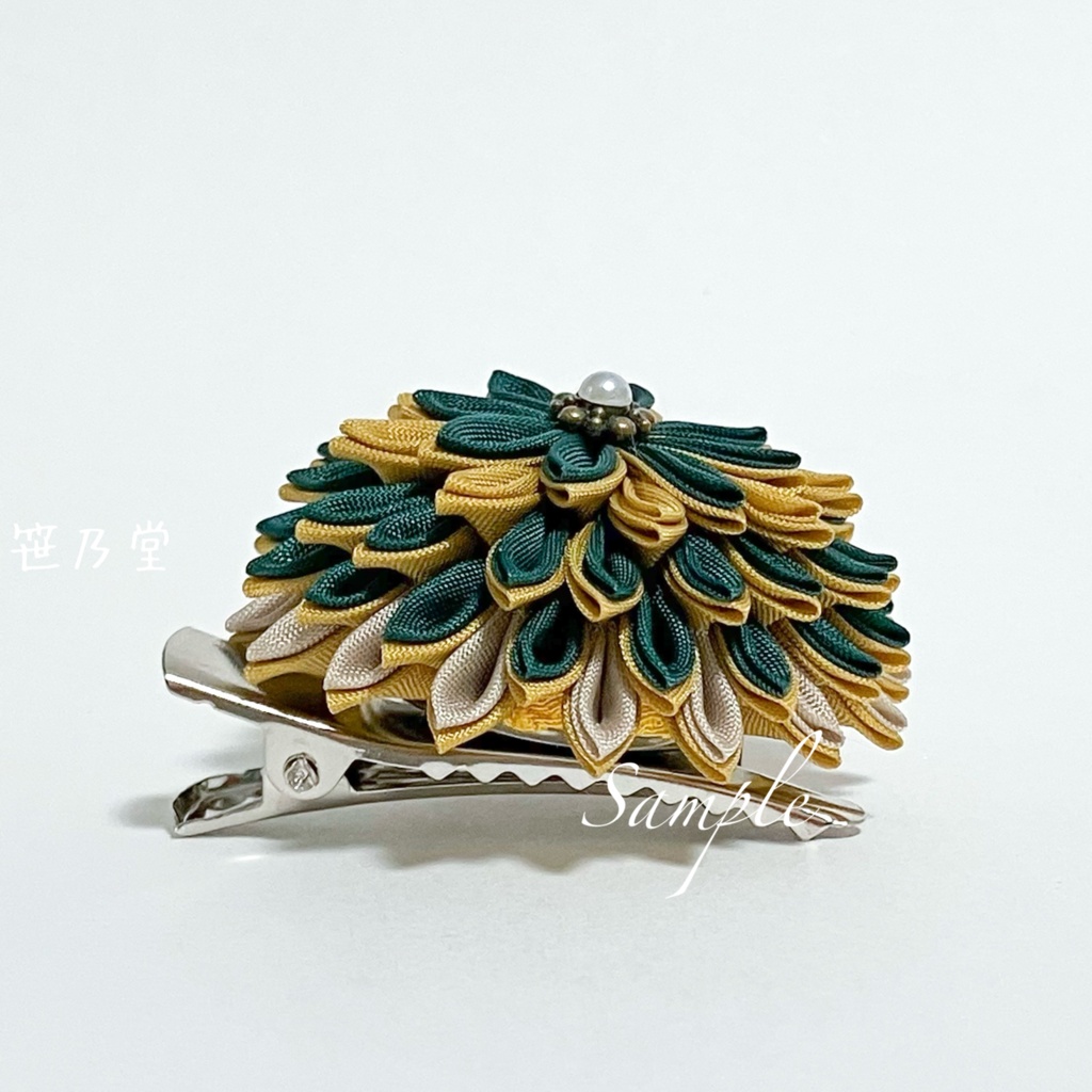 つまみ細工 和のクリップ~深森月(しんしんげつ)〜