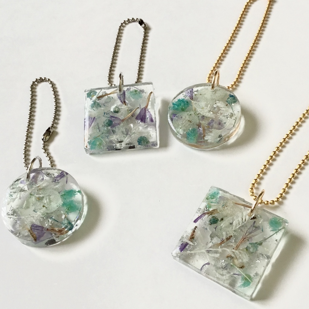 【呪術廻戦】スクエア■推し花イニシャルキーホルダー