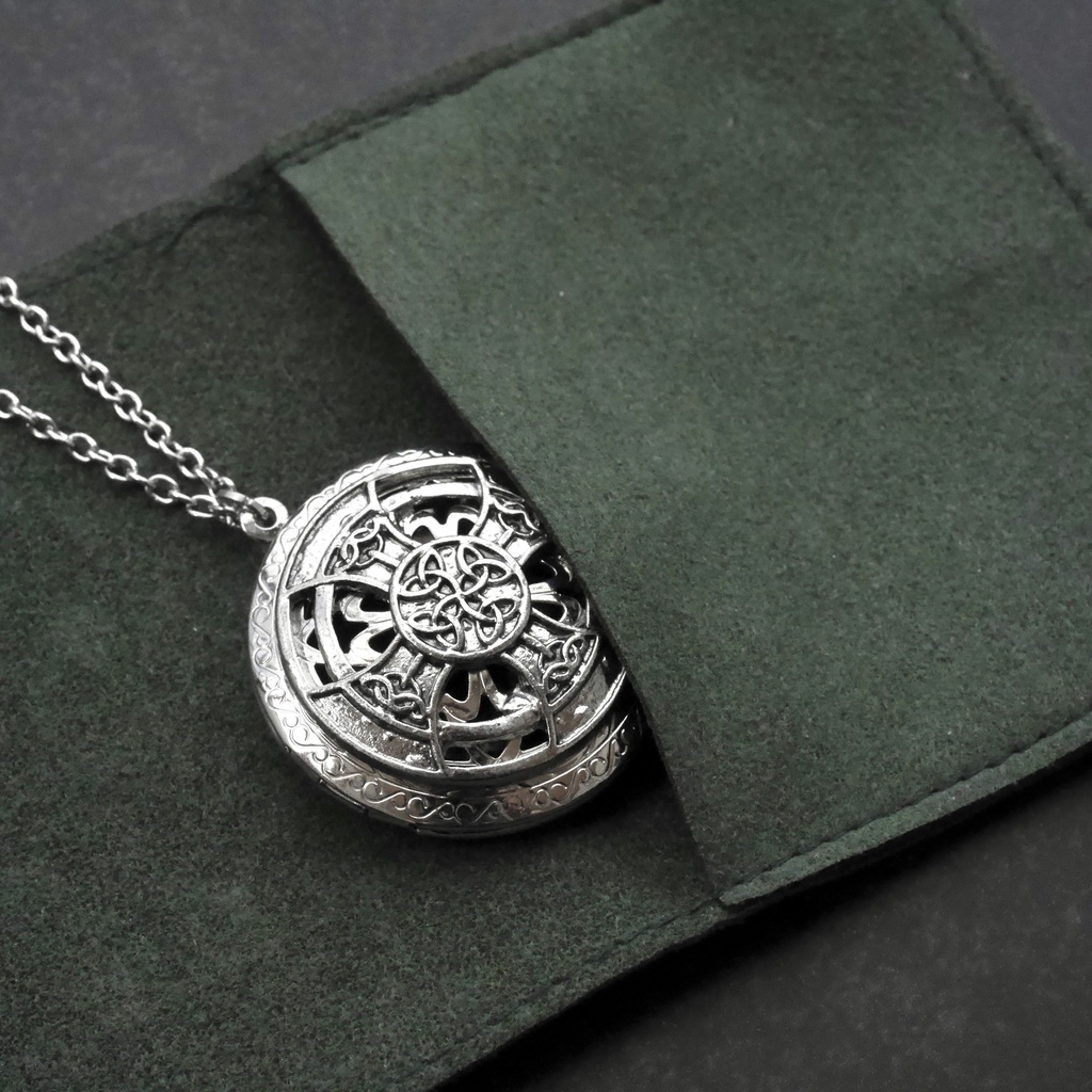 CfIXアクセサリーポーチ