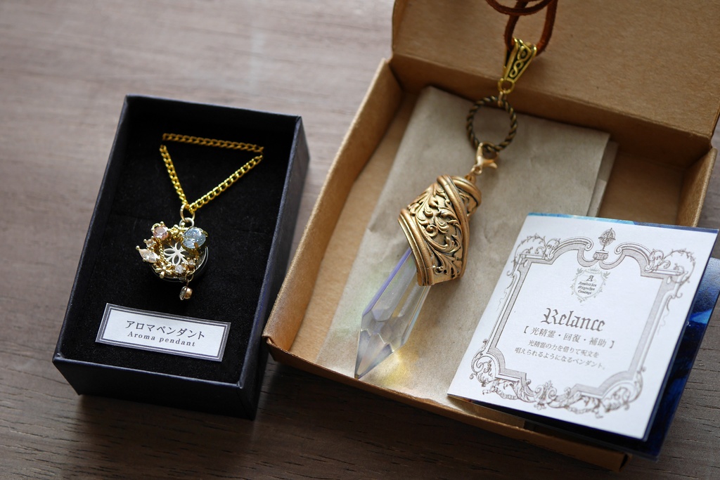 セミオーダー:REVS - 花精霊の装身具(アロマペンダント)