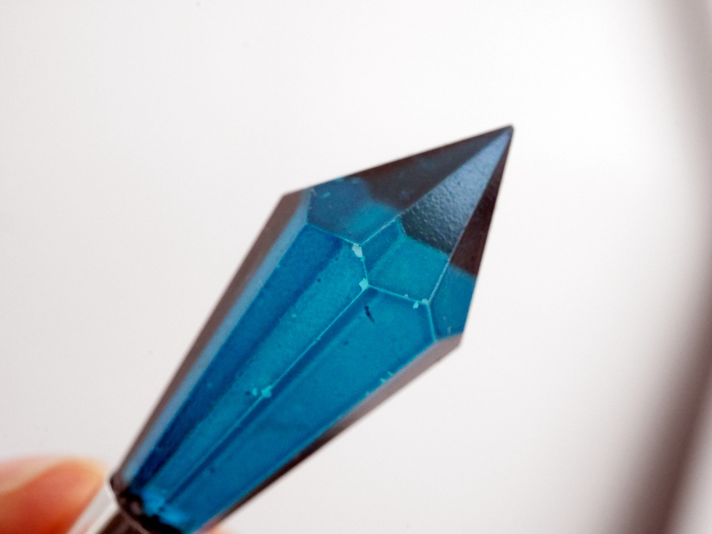 (B級品)ペンダント「アミュレットの原石」ミニ版・寒色(8月末までセール中!)