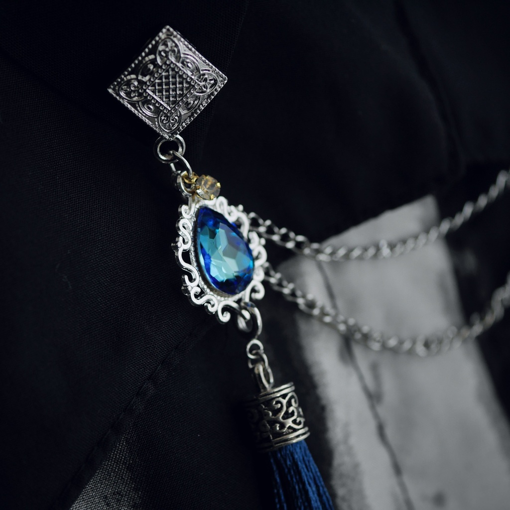 Orelia <襟ピンVer.>