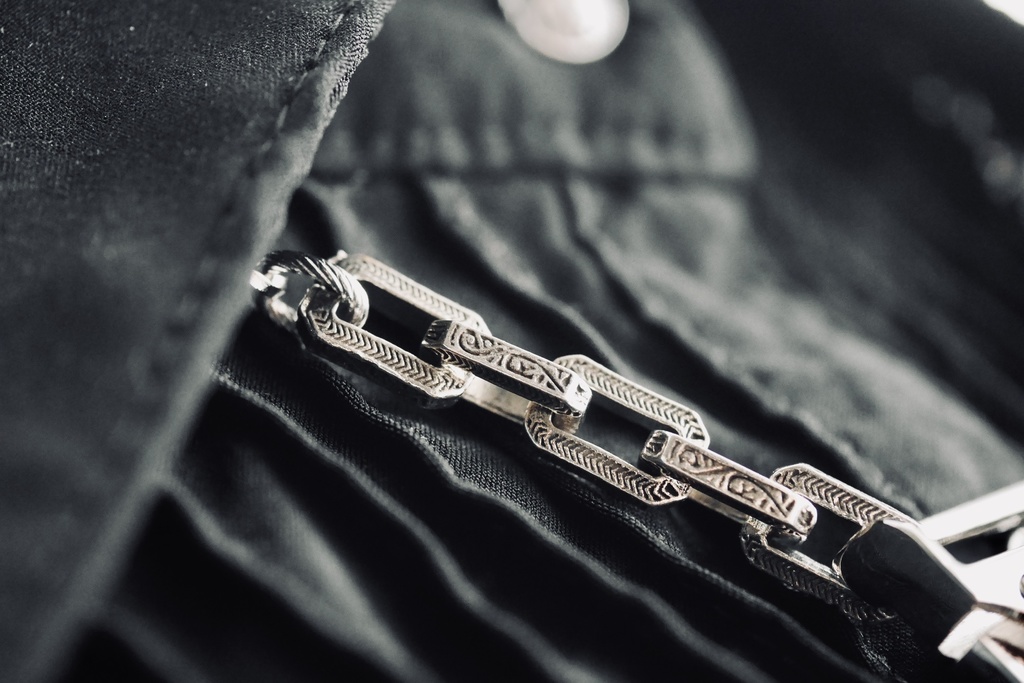 チェーンネクタイ「Tynada」