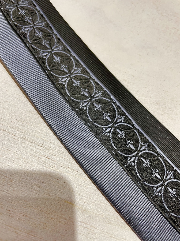 チェーンネクタイ「Tynada」