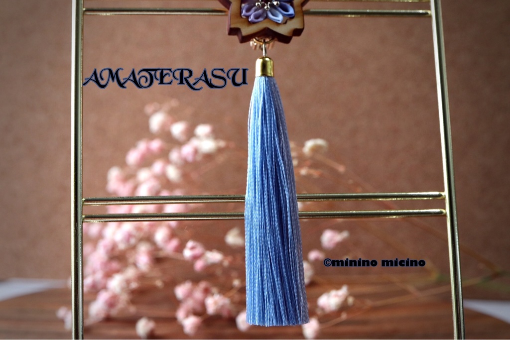 天照 桜 青紫 つまみ細工イヤリング&ピアス タッセル付 1点売り