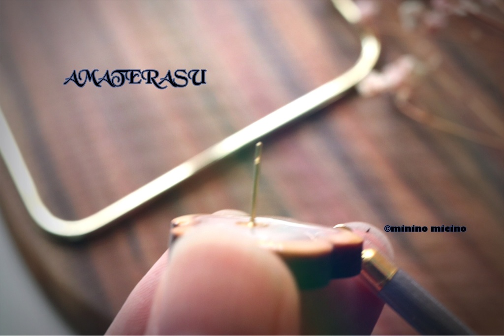 天照 桜 青紫 つまみ細工イヤリング&ピアス タッセル付 1点売り