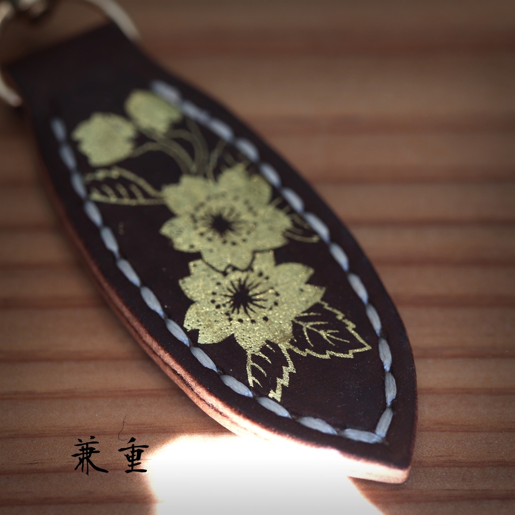 箔押革飾り❁石&青