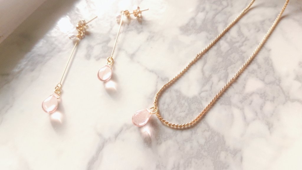 【創作】チェコビーズの耳飾り&ネックレス