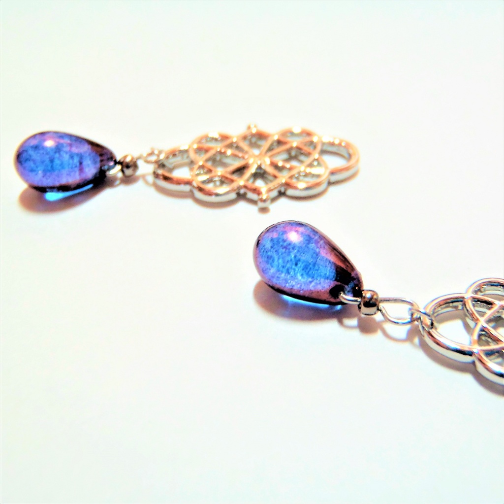 【創作】-YURI- チェコと唐草のイヤー