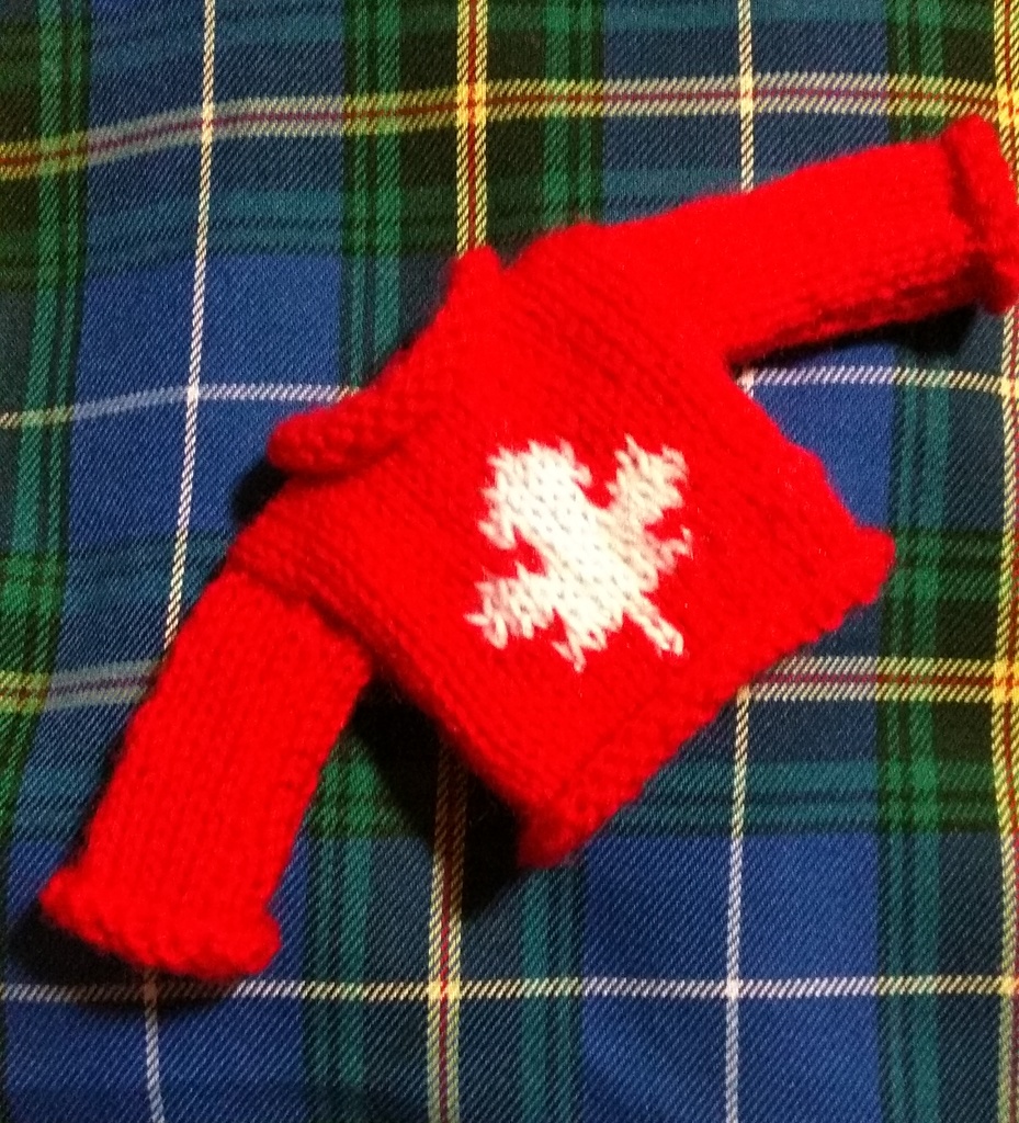 ドール用セーター（カナダ国旗柄）