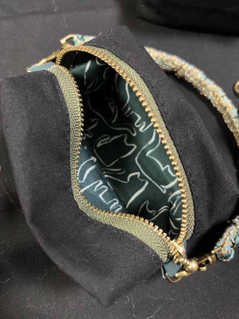 モチハコビポーチ