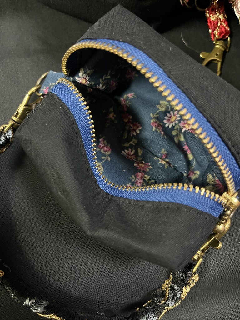 モチハコビポーチ