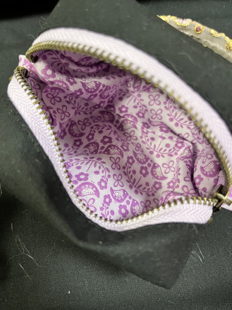 モチハコビポーチ