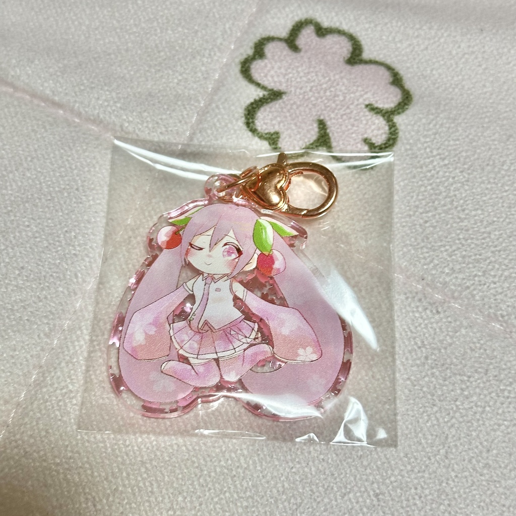 桜ミク 初音ミク サクラフレーク入り アクリルキーホルダー - ゆるゆる