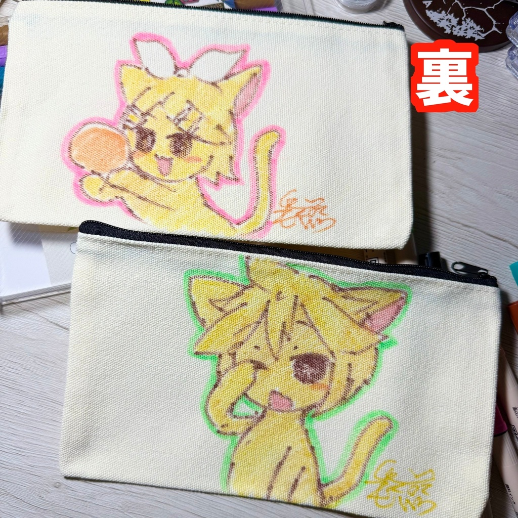 ねこ鏡音 手描きポーチ