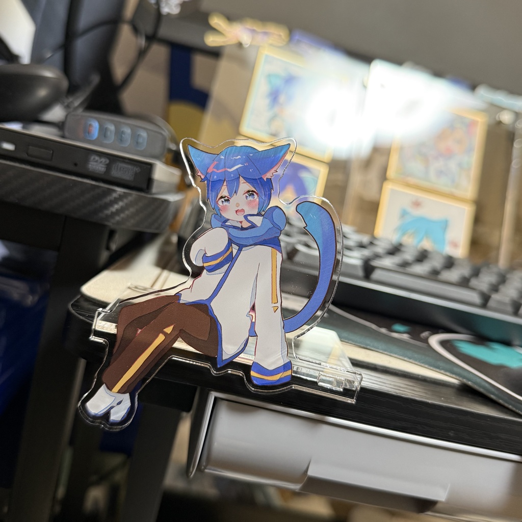 ねこみみKAITO おすわりアクスタ