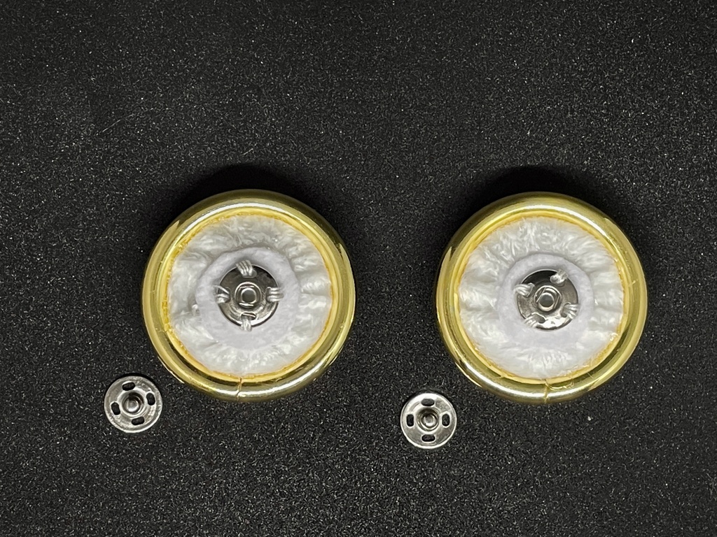 雪花ラミィ 【コートのボタン】