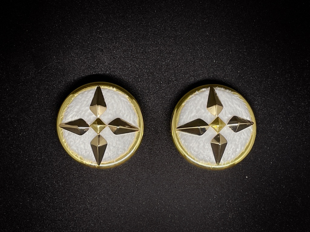 雪花ラミィ 【コートのボタン】