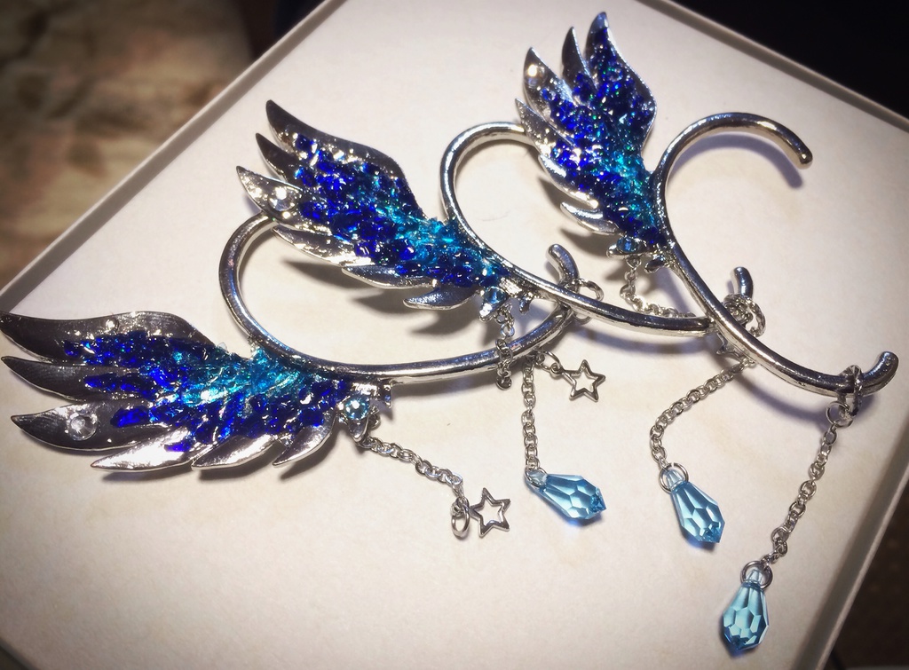 ノエルイヤーフック