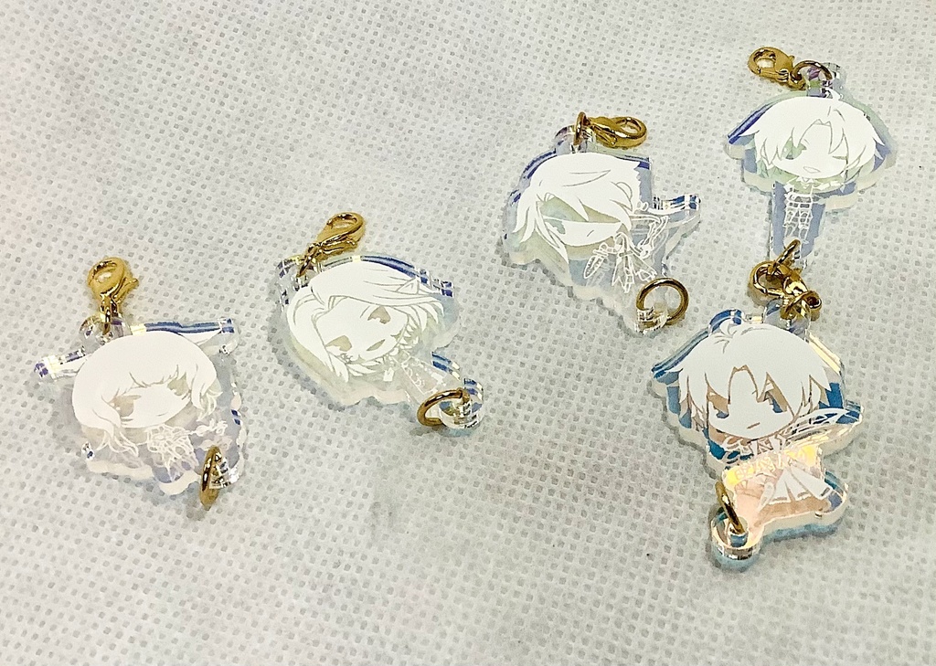 【頭割り】暁偏光アクキー【2021冬】