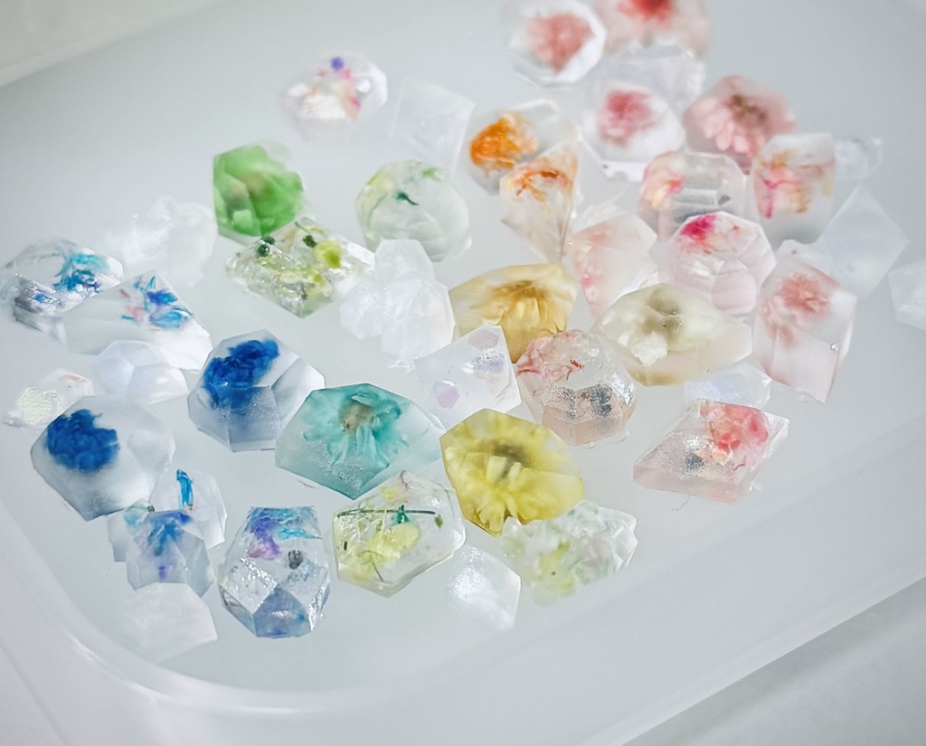 【ともカズ】水晶花キーホルダー