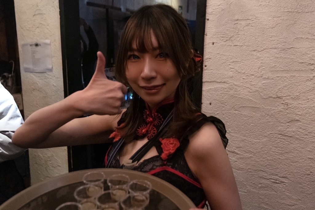 メテオラチャイナチェキ