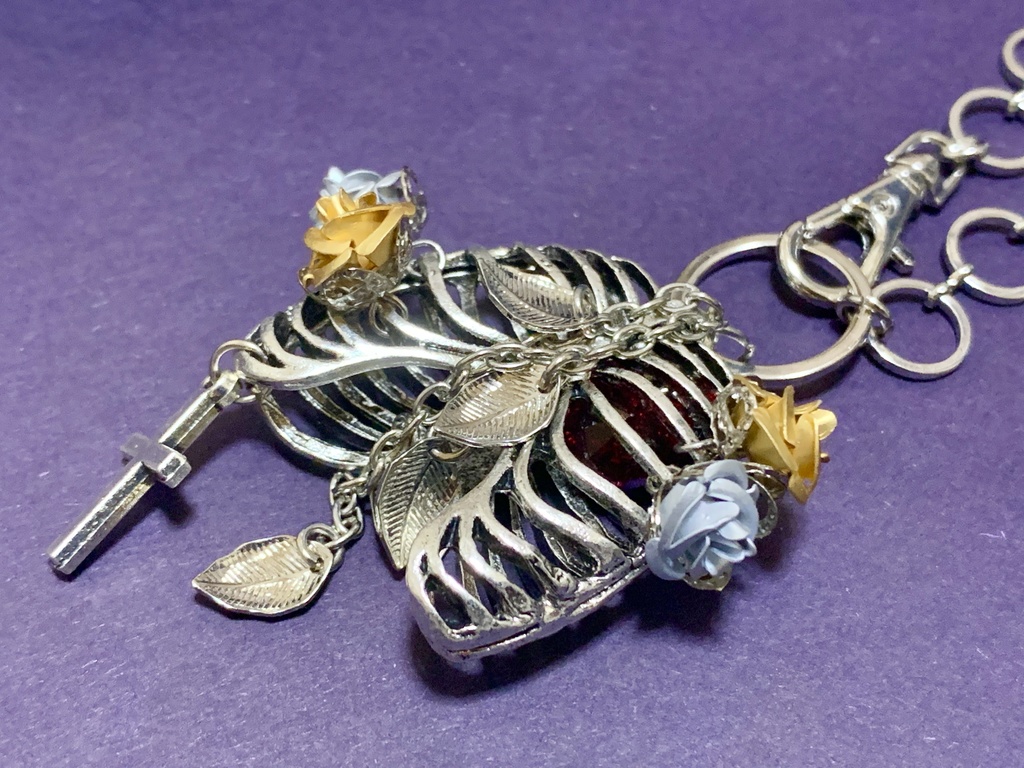 【第五人格】納棺師 黄薔薇の骸イメージバッグチャーム