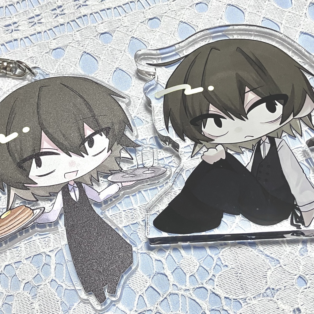 アクリルキーホルダー&おすわり自立アクスタ