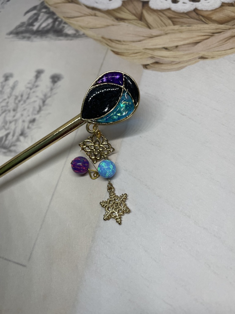 絵馬を呪いし母のかんざし