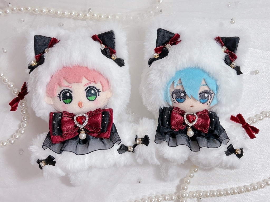 おすわり ネコ 12cm