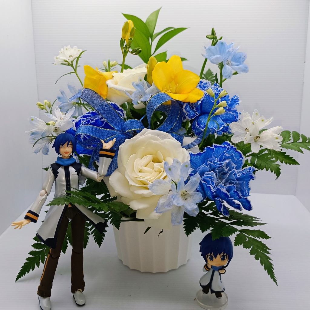 KAITOイメージ フラワーアレンジ 【20周年記念】