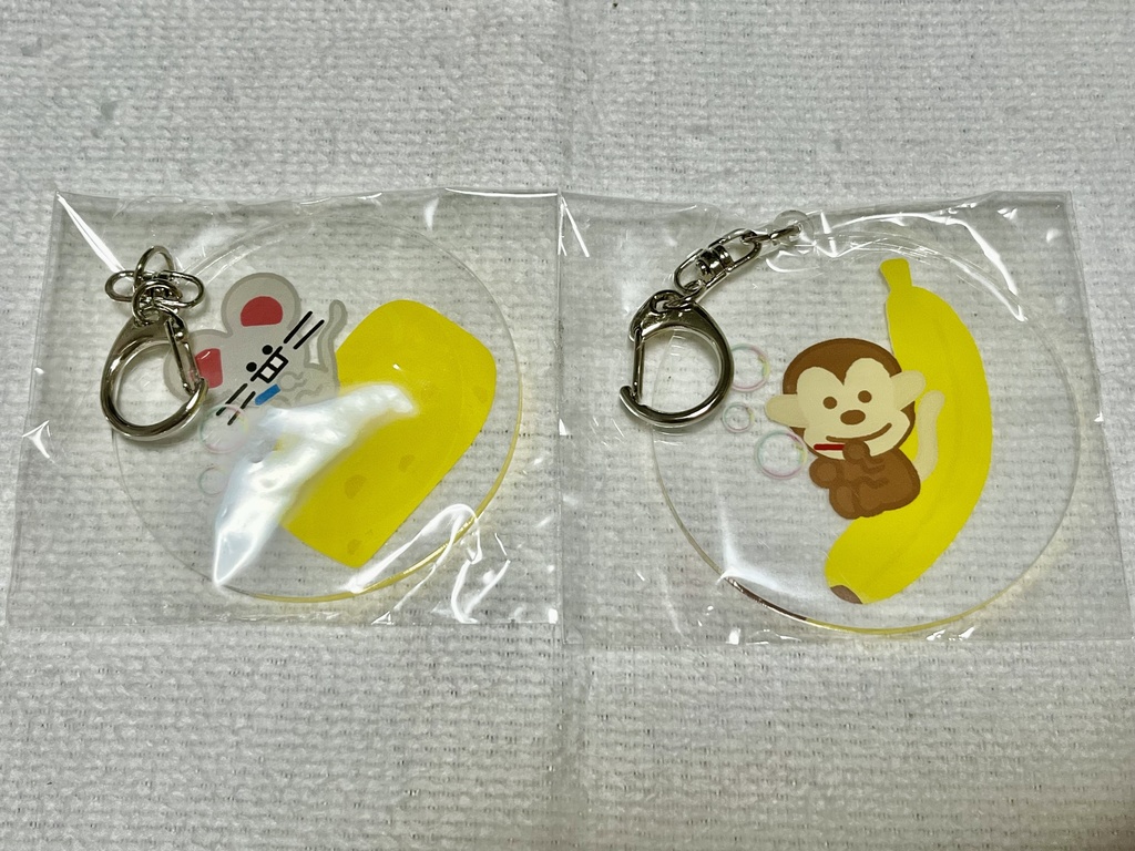 シャボン玉アクリルキーホルダー🫧
