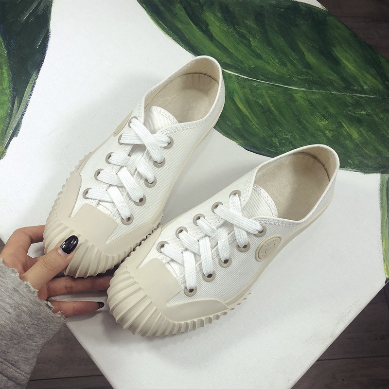 レトロなファッションストライプキャンバスシューズ