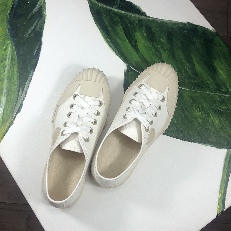 レトロなファッションストライプキャンバスシューズ