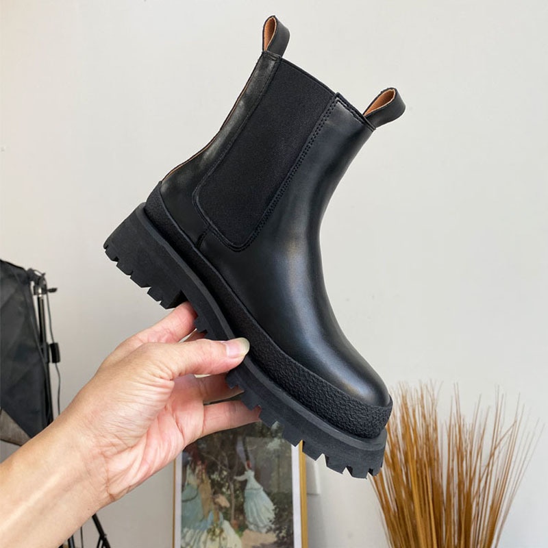 フラットチェルシーブーティーブラック