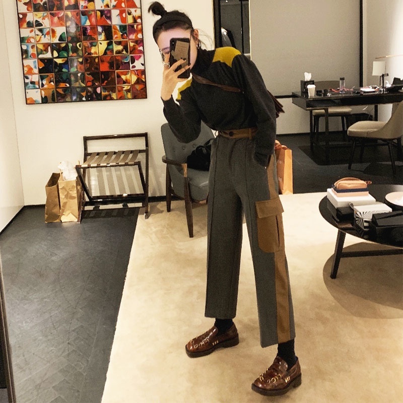 女性用スクエアトゥローファー