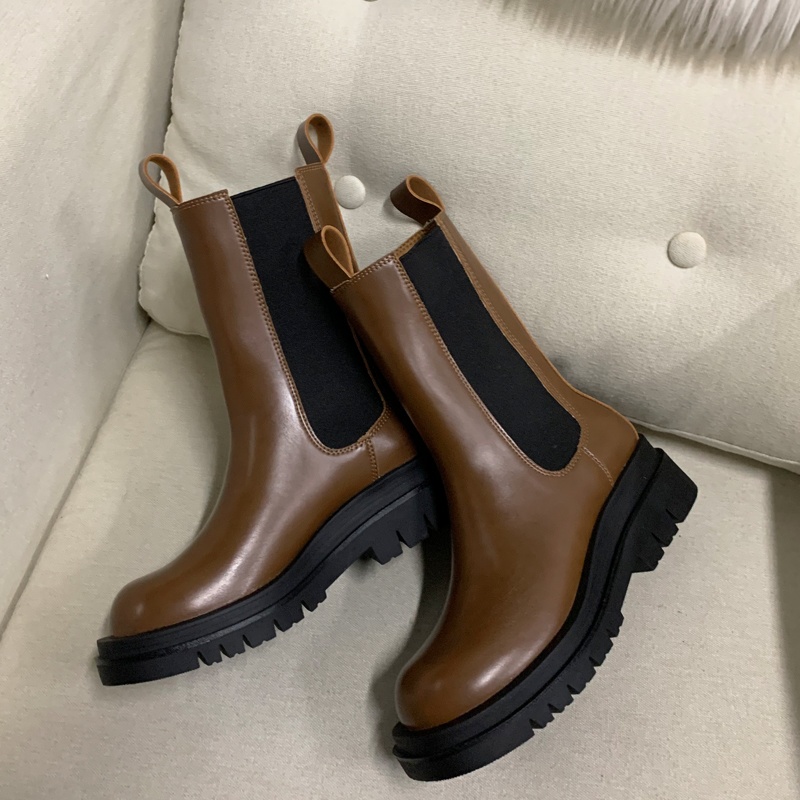 ダークブラウンチェルシーブーティー