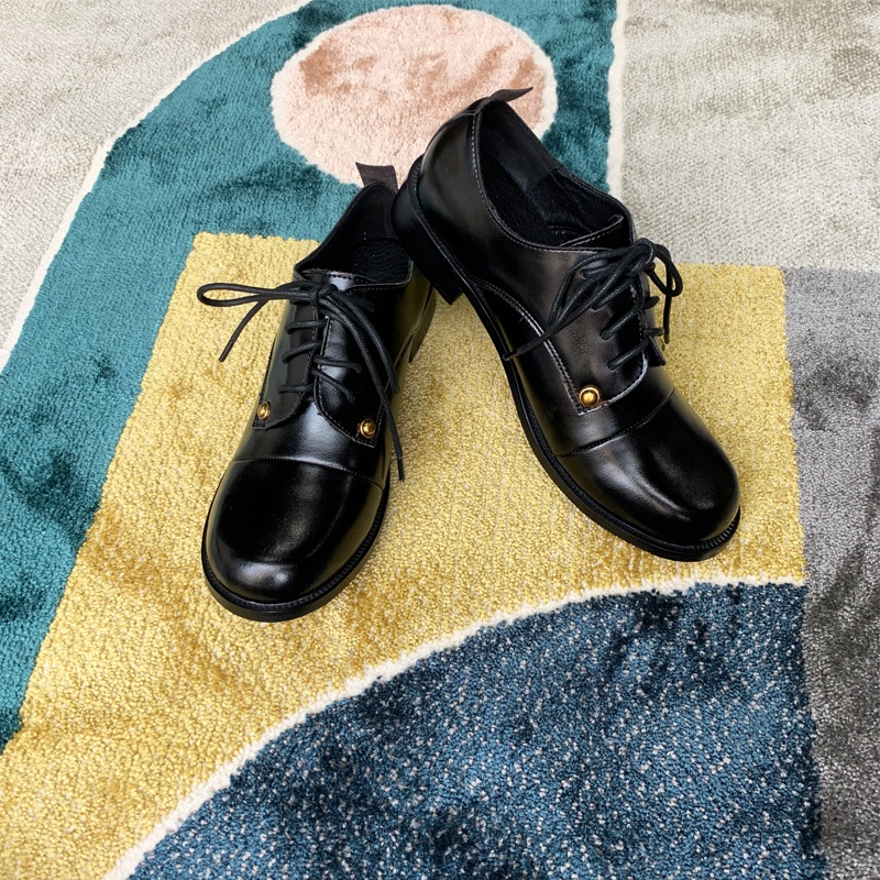 ファッションレディースロートップシューズ