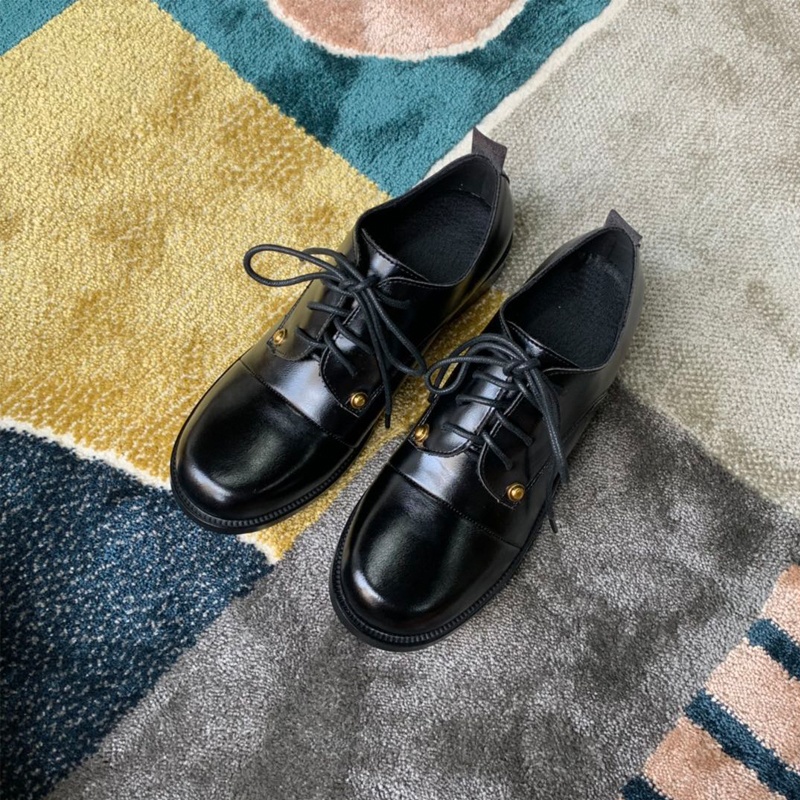 ファッションレディースロートップシューズ